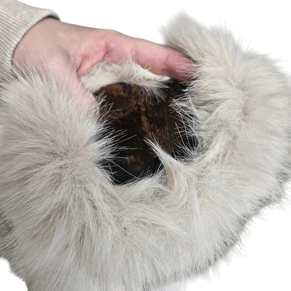 Wild Diva Faux Fur Boots Womens 6.5 Beige Shaggy Melanie-21 Yeti Apres Ski Style